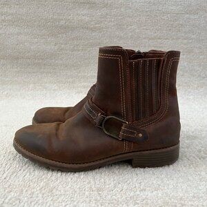 Clarks Brown Ankle Boots Booties 9